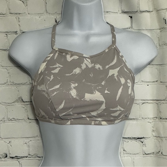 Lululemon sports bra size small - Picture 5 of 5